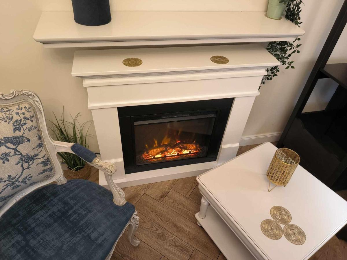 Luxury Airport Retreat Apartment Cluj-Napoca Luaran gambar