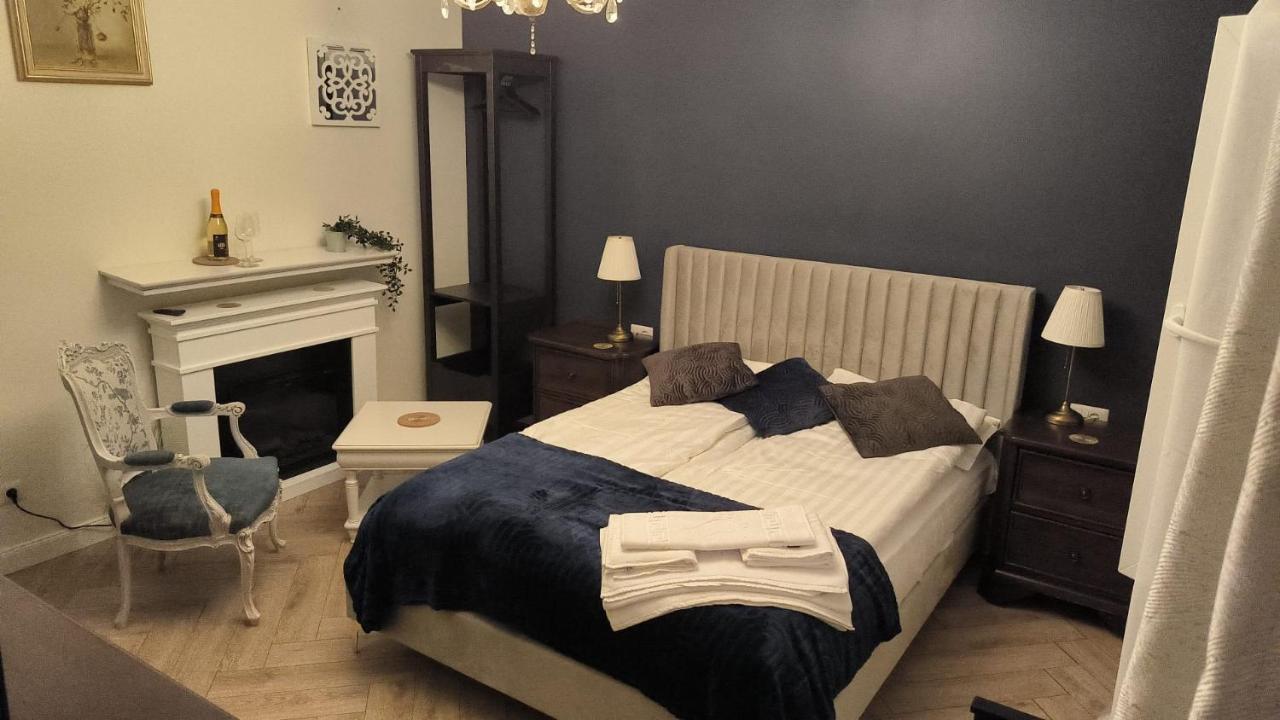 Luxury Airport Retreat Apartment Cluj-Napoca Luaran gambar
